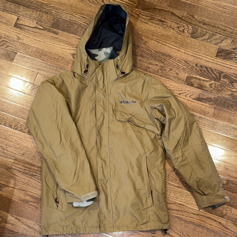 Columbia Men's Tan Hooded Winter Jacket